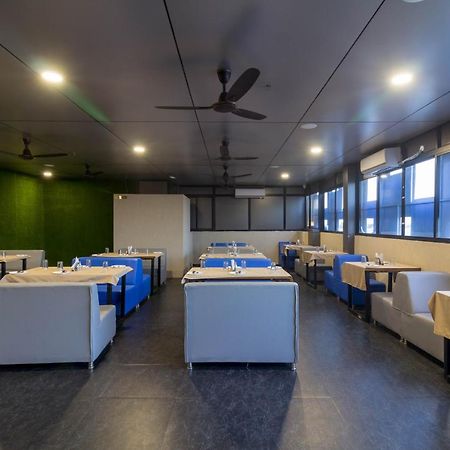 גנדהינאגר Hotel Green City מראה חיצוני תמונה