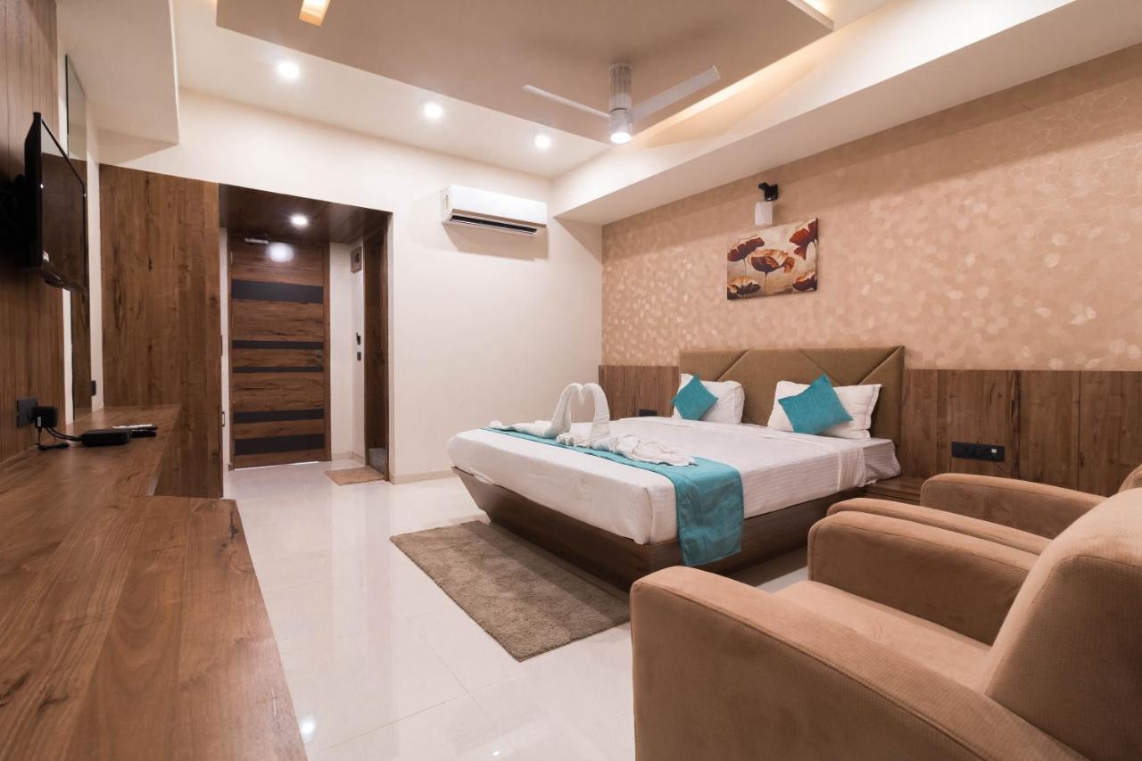 גנדהינאגר Hotel Green City מראה חיצוני תמונה