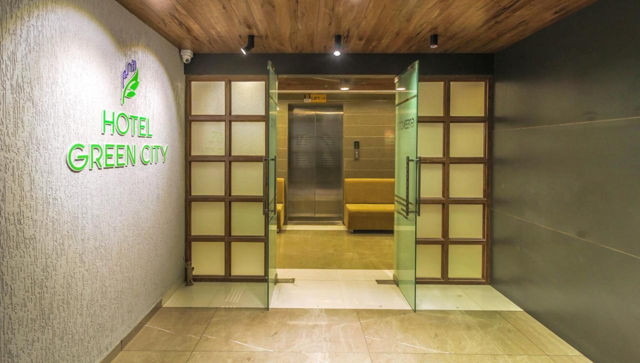 גנדהינאגר Hotel Green City מראה חיצוני תמונה